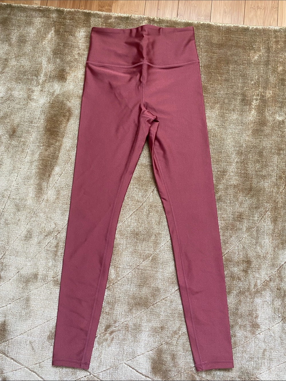 Athleta women’s High-Waist elation sheen Leggings in red rock matte